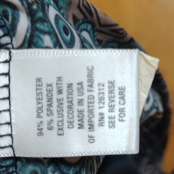 Dress Barn sleeveless shirt. Size L - Picture 10 of 12